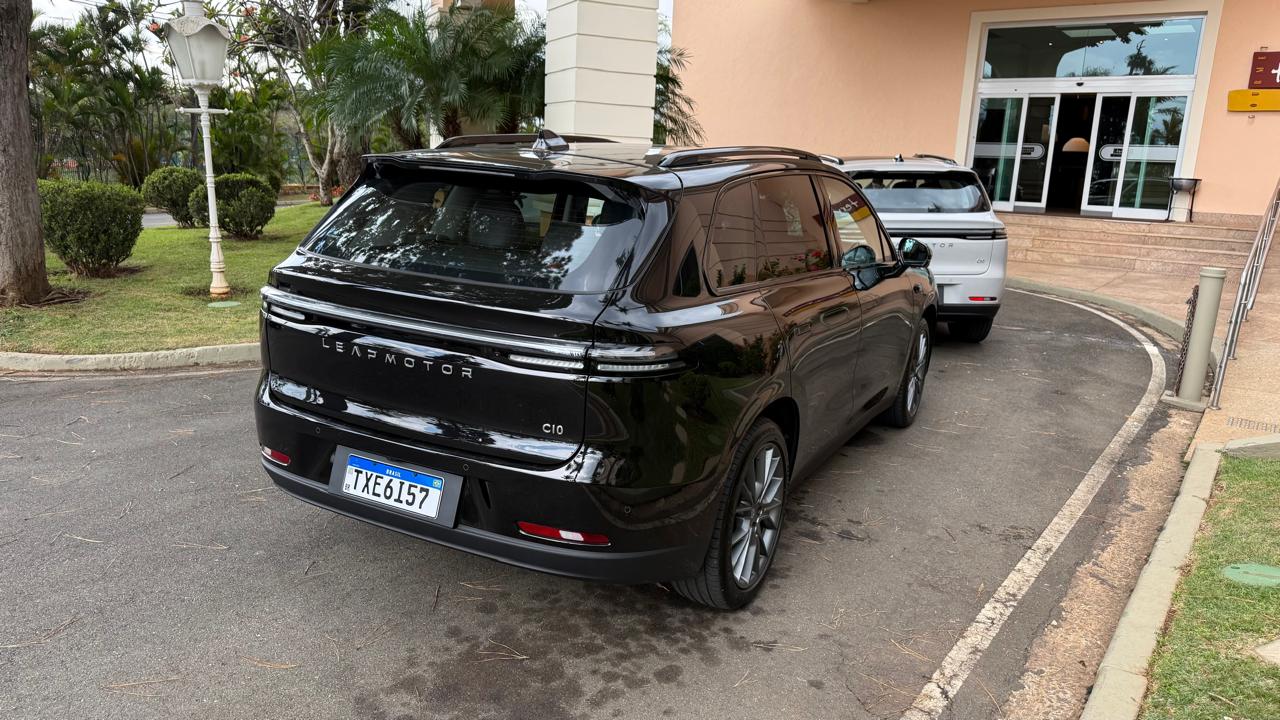 WhatsApp Image 2025-12-11 at 15.06.43